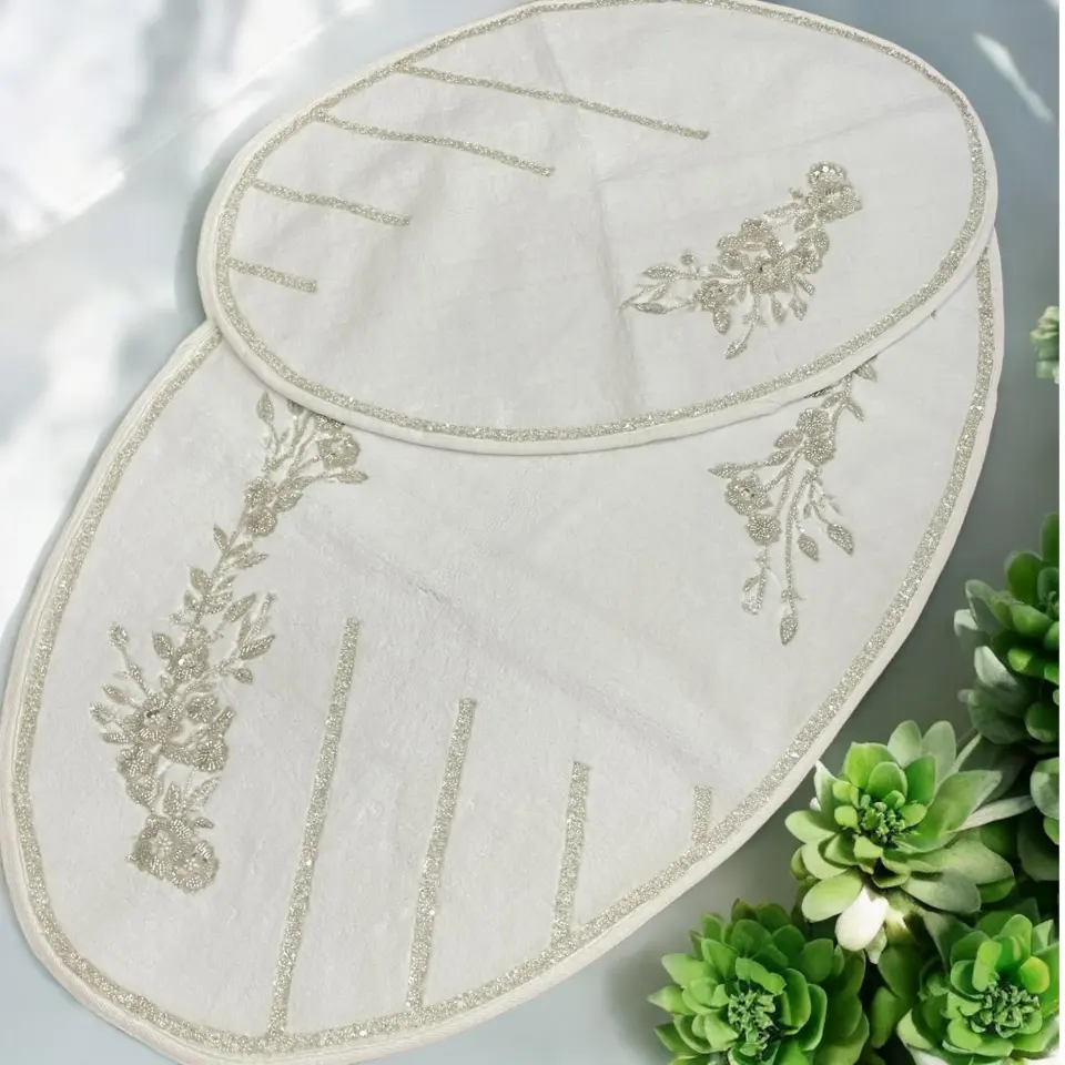 Silver Stone Embellished Sequined Carpet Mat