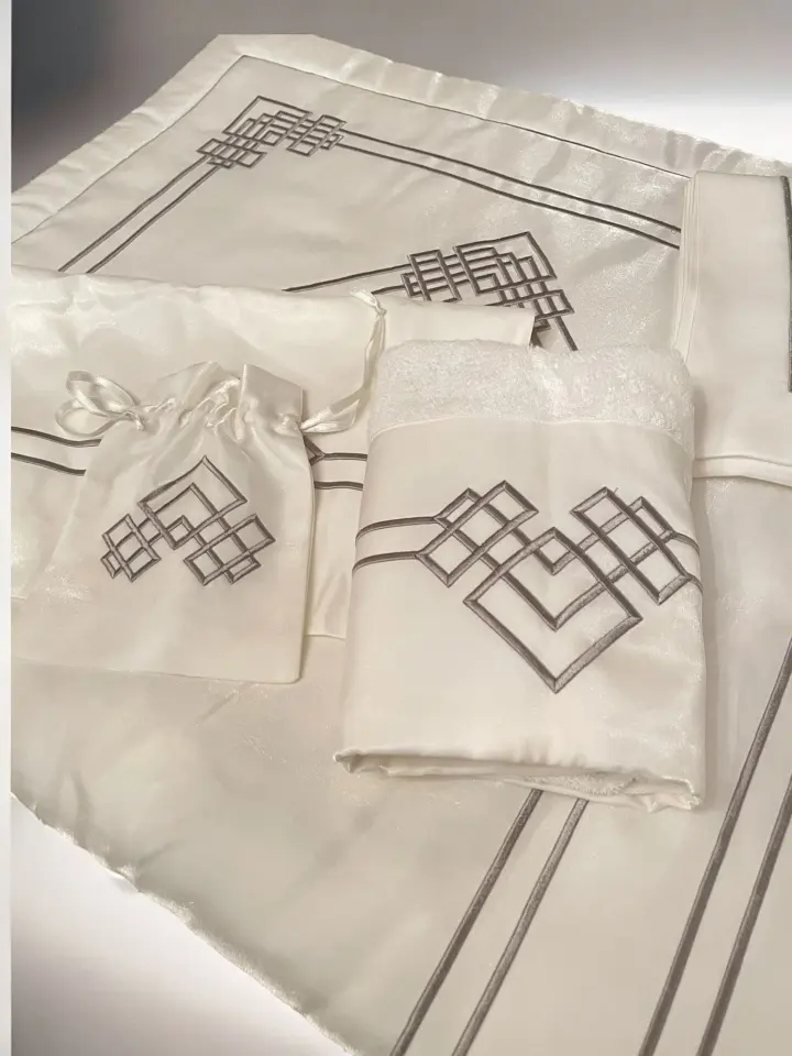 Monoray Gri Geometrik Bohça Seti