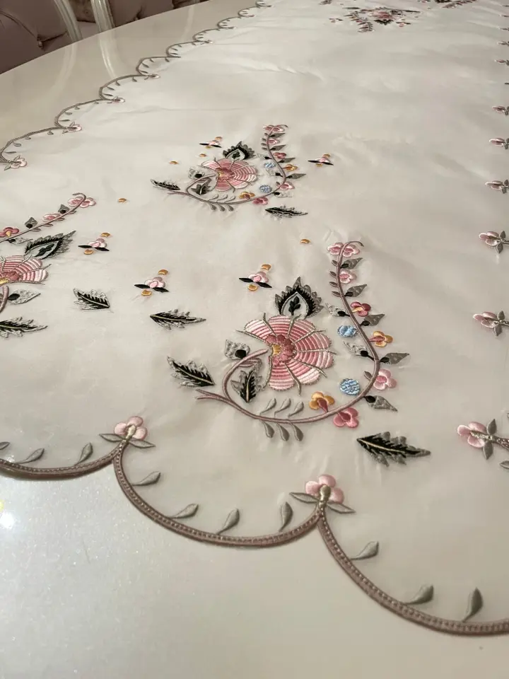 Odemis Silk Salon Set