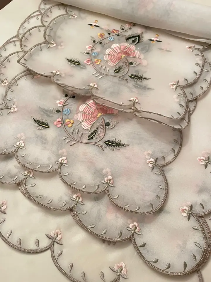 Odemis Silk Salon Set